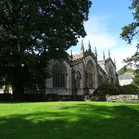 Дом отдыха Hazelrigg A Charming In Kendal, Lake District *